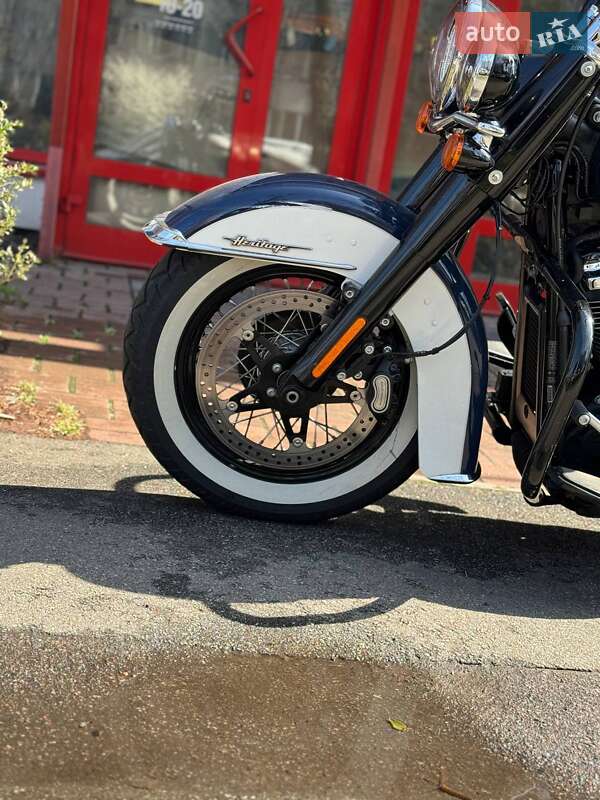 Мотоцикл Чоппер Harley-Davidson Heritage Softail 2018 в Киеве фото 3 Мотоцикл Чоппер Harley-Davidson Heritage Softail 2018 в Киеве