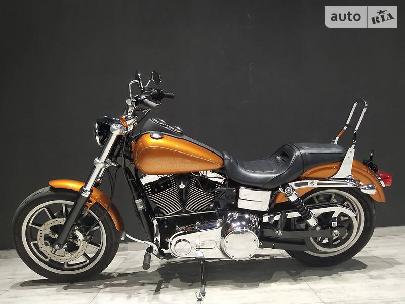 Мотоцикл Чоппер Harley-Davidson Low Rider	 2015 в Львові