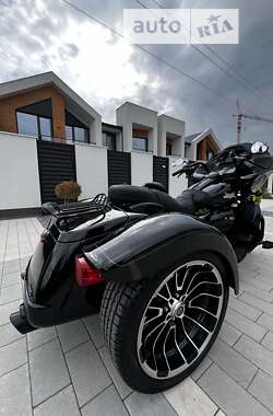 Мотоцикл Чоппер Harley-Davidson Road Glide 2023 в 