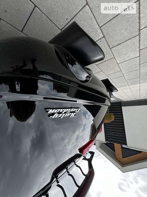 Мотоцикл Чоппер Harley-Davidson Road Glide 2023 в Ужгороде