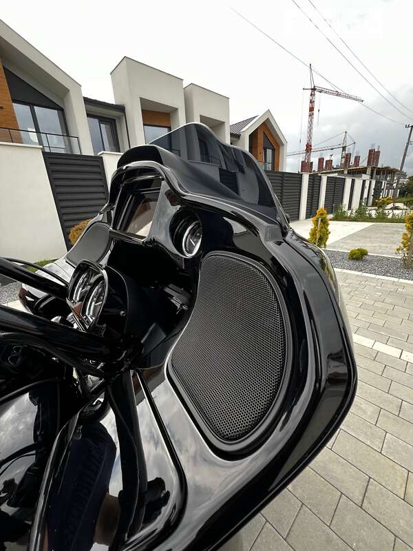 Мотоцикл Чоппер Harley-Davidson Road Glide 2023 в Ужгороде