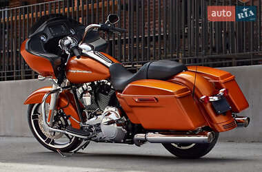 Мотоцикл Круізер Harley-Davidson Road Glide 2016 в 