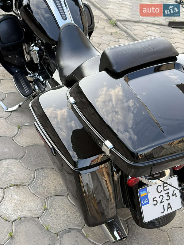 Мотоцикл Круізер Harley-Davidson Road Glide 2018 в Чернівцях