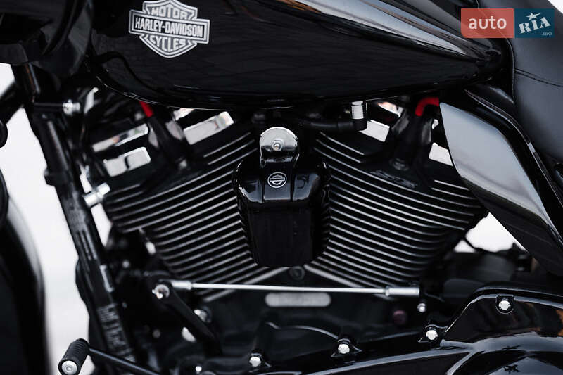 Боббер Harley-Davidson Road Glide 2021 в Ужгороде