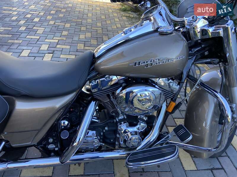 Мотоцикл Чоппер Harley-Davidson Road King 2005 в Гостомеле