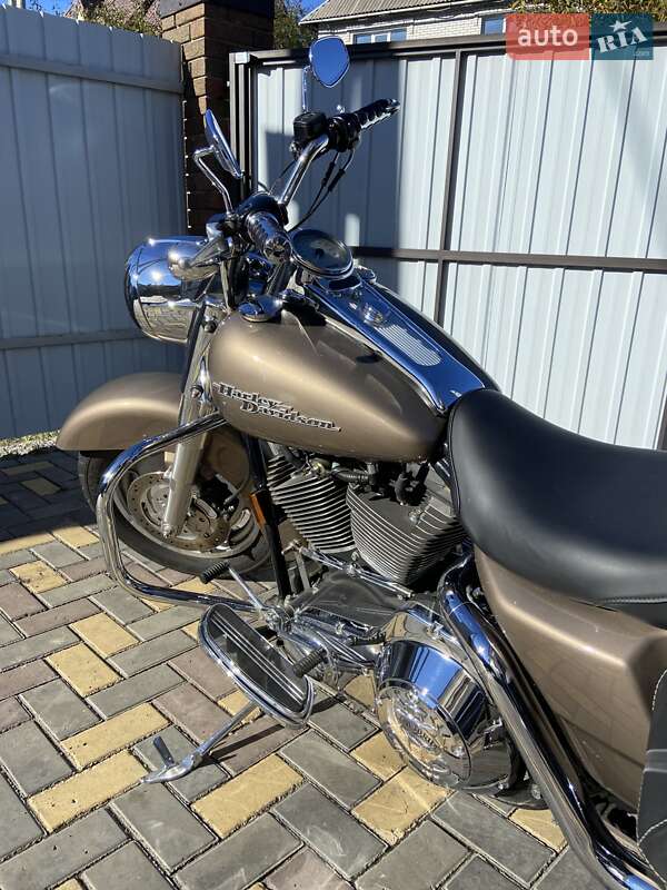 Мотоцикл Чоппер Harley-Davidson Road King 2005 в Гостомеле