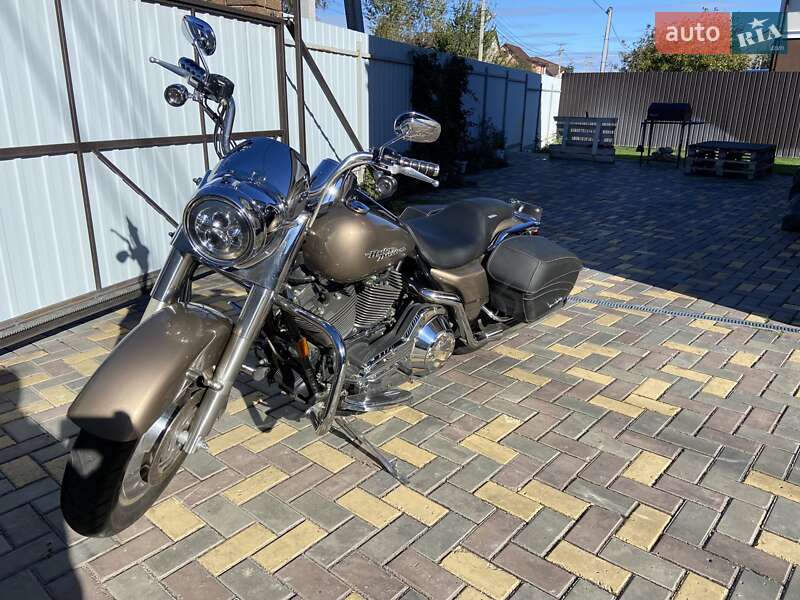 Мотоцикл Чоппер Harley-Davidson Road King 2005 в Гостомеле