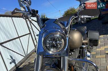 Мотоцикл Чоппер Harley-Davidson Road King 2005 в 