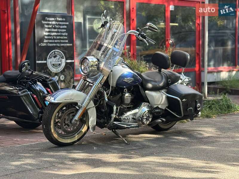 Мотоцикл Круизер Harley-Davidson Road King 2015 в 