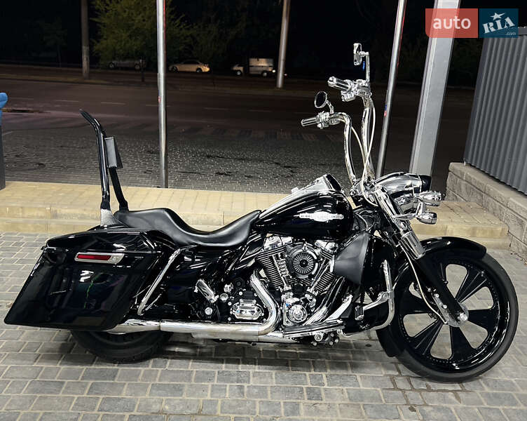 Мотоцикл Круизер Harley-Davidson Road King 2010 в Одессе