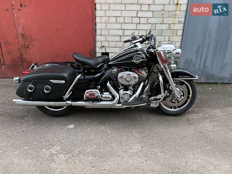 Мотоцикл Круизер Harley-Davidson Road King 2010 в Киеве
