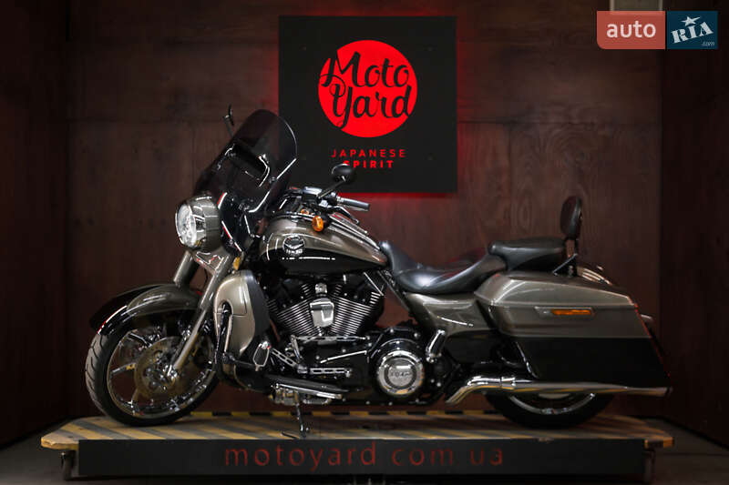 Мотоцикл Круізер Harley-Davidson Road King 2014 в  фото Мотоцикл Круізер Harley-Davidson Road King 2014 в