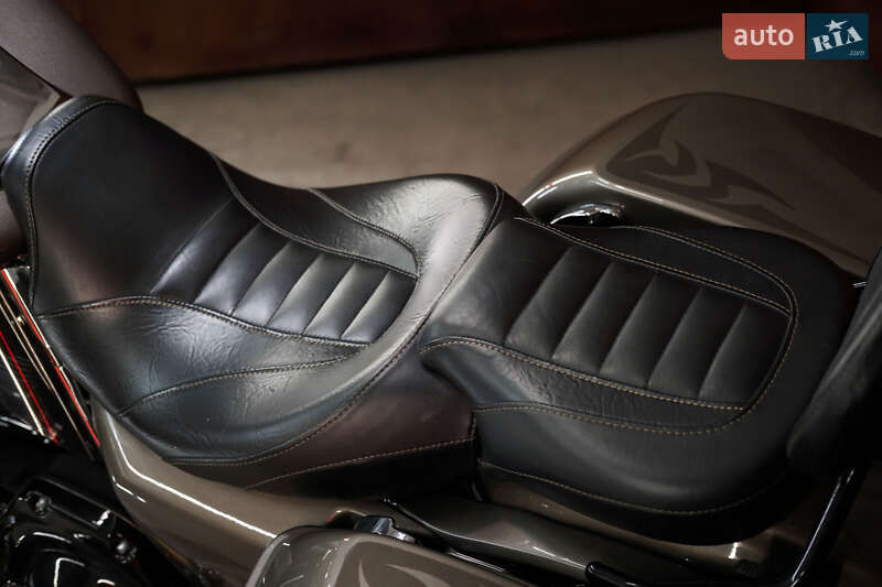 Мотоцикл Круизер Harley-Davidson Road King 2014 в Днепре фото 17 Мотоцикл Круизер Harley-Davidson Road King 2014 в Днепре