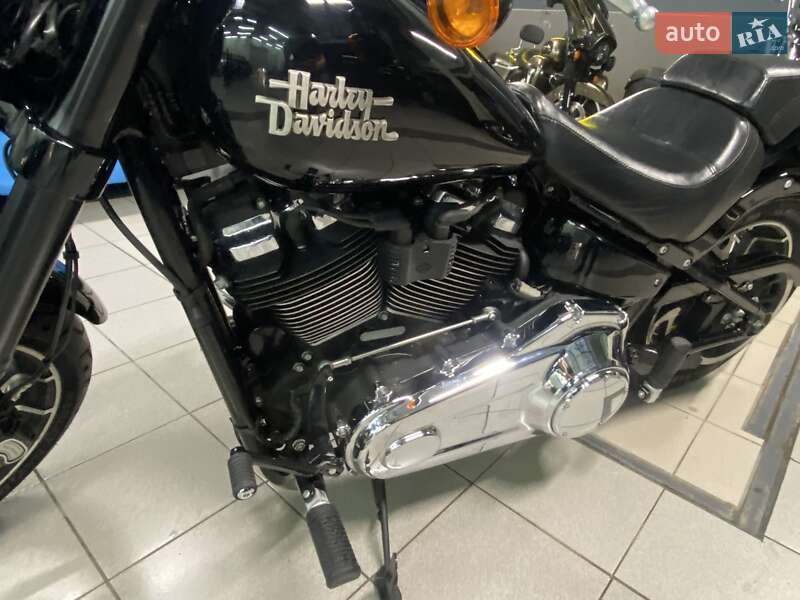 Мотоцикл Чоппер Harley-Davidson Sport Glide 2018 в Киеве фото 8 Мотоцикл Чоппер Harley-Davidson Sport Glide 2018 в Киеве