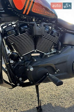 Боббер Harley-Davidson Street Bob 2022 в 