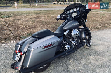 Мотоцикл Классик Harley-Davidson Street Glide 2016 в Киеве