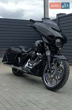 Мотоцикл Круизер Harley-Davidson Street Glide 2017 в Киеве