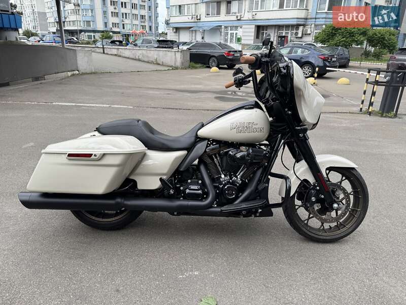 Harley-Davidson Street Glide 2023