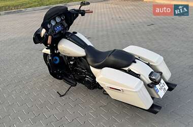 Мотоцикл Круизер Harley-Davidson Street Glide 2023 в 