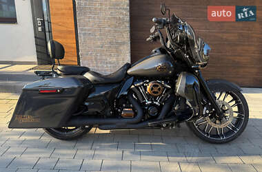 Мотоцикл Круизер Harley-Davidson Street Glide 2020 в 