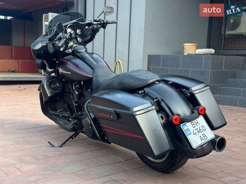 Мотоцикл Чоппер Harley-Davidson Street Glide 2010 в Одессе