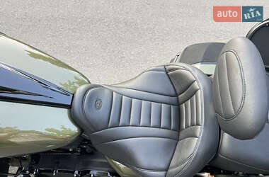 Мотоцикл Туризм Harley-Davidson Touring 2014 в 