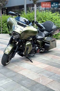 Мотоцикл Туризм Harley-Davidson Touring 2014 в Киеве