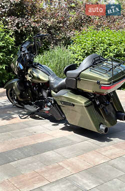 Мотоцикл Туризм Harley-Davidson Touring 2014 в 