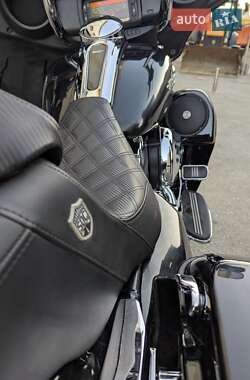 Мотоцикл Круизер Harley-Davidson Touring 2016 в 