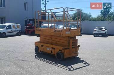 Ножничный подъемник Haulotte Compact 12 2007 в 