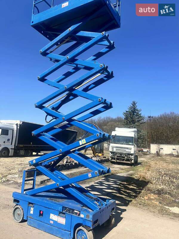 Підйомник Haulotte Compact 14 2011 в Львові фото 15 Підйомник Haulotte Compact 14 2011 в Львові