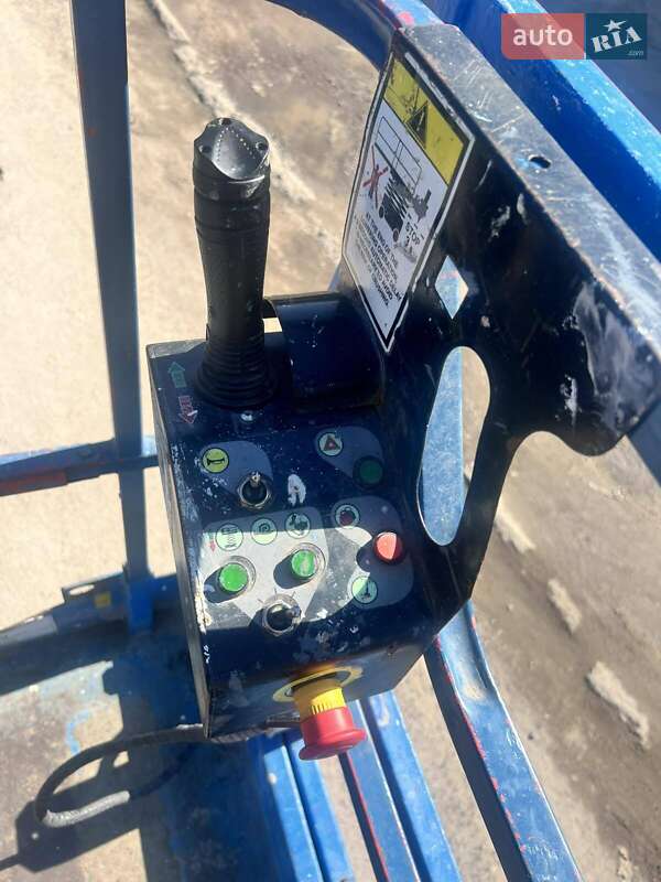 Підйомник Haulotte Compact 14 2011 в Львові фото 18 Підйомник Haulotte Compact 14 2011 в Львові