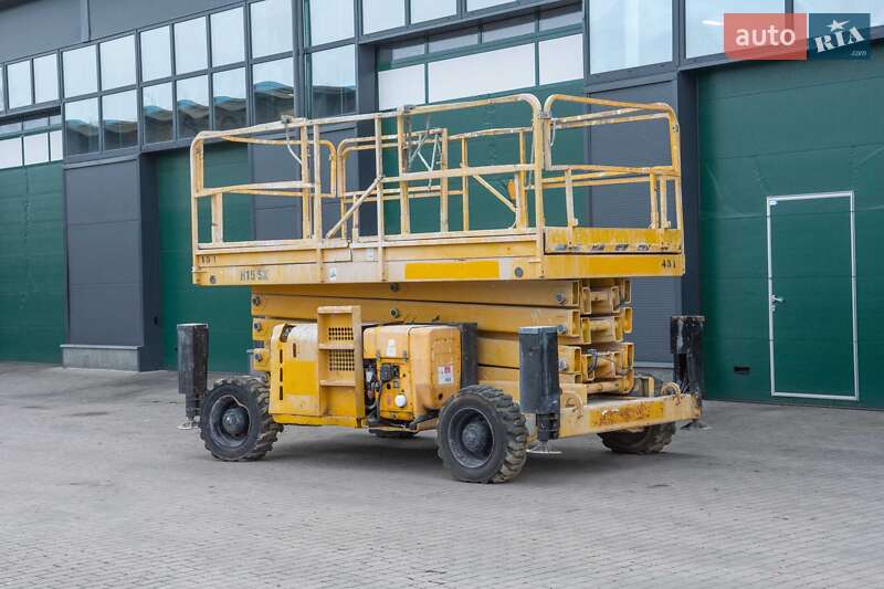 Ножичний підйомник Haulotte H 2007 в Житомирі