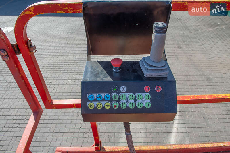 Ножничный подъемник Haulotte H 2006 в Житомире фото 7 Ножничный подъемник Haulotte H 2006 в Житомире