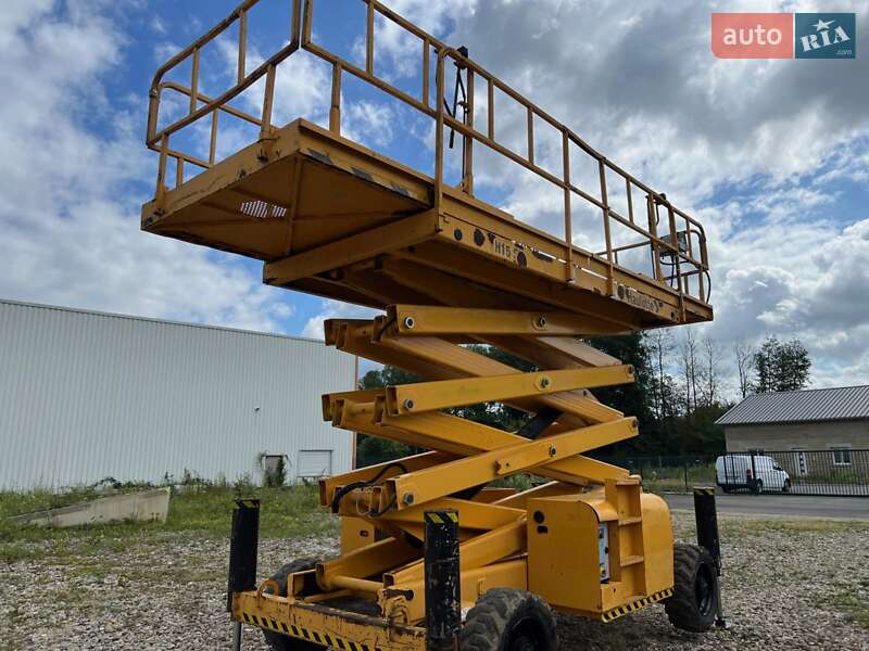 Ножничный подъемник Haulotte H 2006 в Киеве