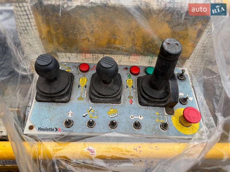 Колінчатий підйомник Haulotte H 2008 в Києві