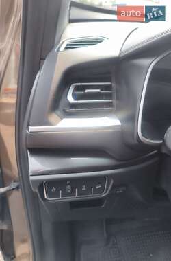 Позашляховик / Кросовер Haval H6 2019 в 