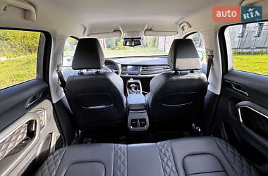 Позашляховик / Кросовер Haval H6 2021 в 