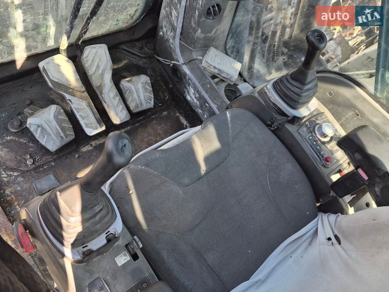 Гусеничный экскаватор Hidromek HMK 220LC 2013 в Днепре