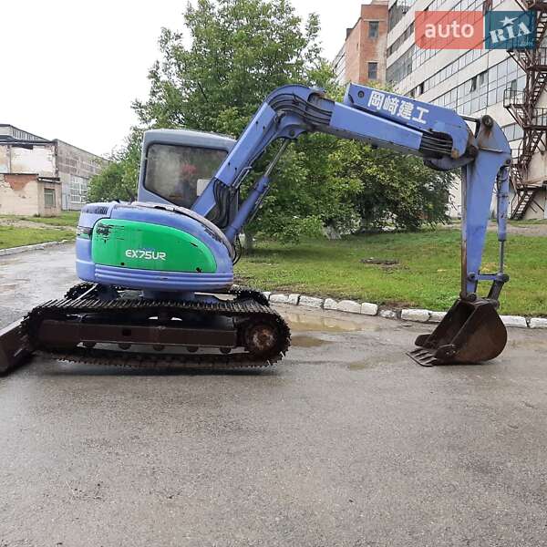 Міні-екскаватор Hitachi EX 2004 в Кам'янець-Подільському