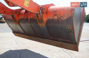 Фронтальный погрузчик Hitachi LX 2005 в 