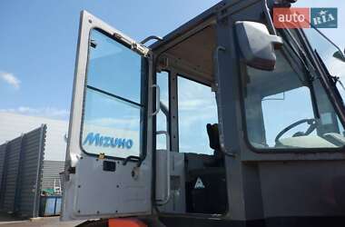 Фронтальный погрузчик Hitachi LX 2005 в 