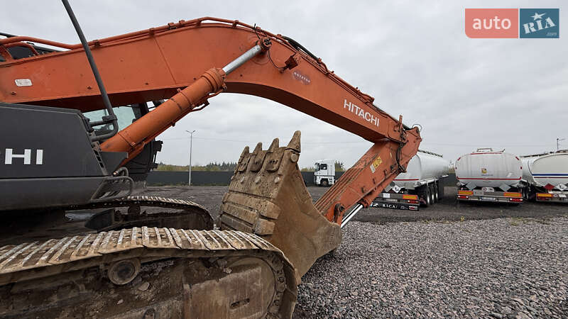 Гусеничный экскаватор Hitachi ZAXIS 2015 в Киеве