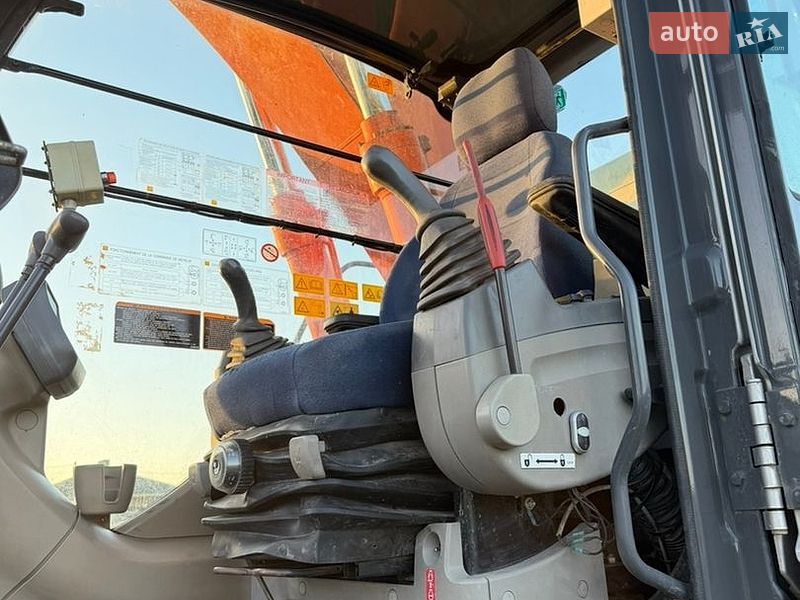 Другая строительная техника Hitachi ZAXIS 2009 в Ровно
