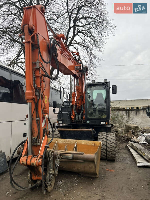 Hitachi ZW 2014