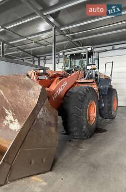Фронтальный погрузчик Hitachi ZW 2008 в Броварах