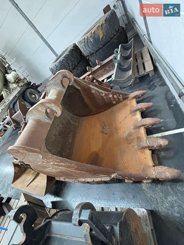 Гусеничный экскаватор Hitachi ZX 210LC-5B 2012 в Киеве