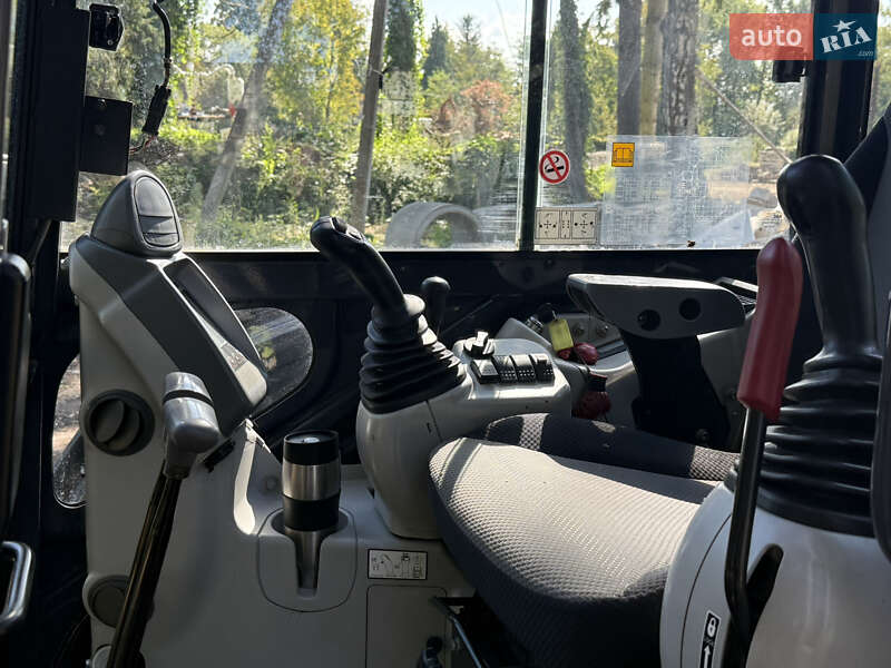 Миниэкскаватор Hitachi ZX 48 U-3 2015 в Сходнице фото 17 Миниэкскаватор Hitachi ZX 48 U-3 2015 в Сходнице