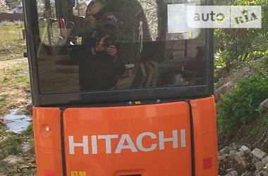 Экскаватор Hitachi ZX 2018 в Трускавце