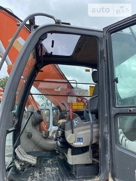 Hitachi ZX 2007 - history of car sales on auto.ria.com